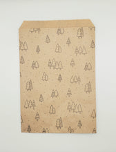 Load image into Gallery viewer, Brown Paper bags - Winter Woodland