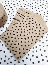 Load image into Gallery viewer, Brown paper bags - Polka dot