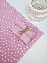 Load image into Gallery viewer, Spotty pink tissue paper
