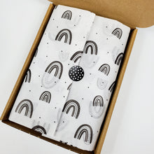 Load image into Gallery viewer, Rainbow tissue paper