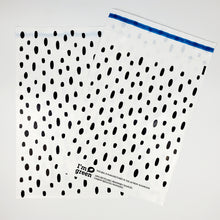 Load image into Gallery viewer, Dalmatian Mailer