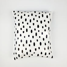 Load image into Gallery viewer, Dalmatian Mailer