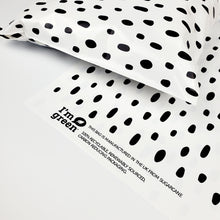 Load image into Gallery viewer, Dalmatian Mailer