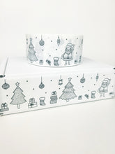 Load image into Gallery viewer, Christmas Scene white paper packaging tape - 50mm
